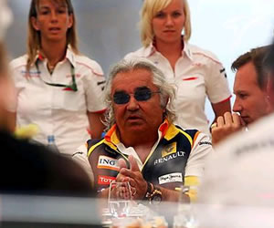 Reunión de la FOTA enh el GP de Turquía; Foto: Sutton Images