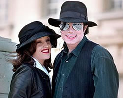 Lisa Marie Presley y Michael Jackson Lisa Marie Presley y Michael Jackson