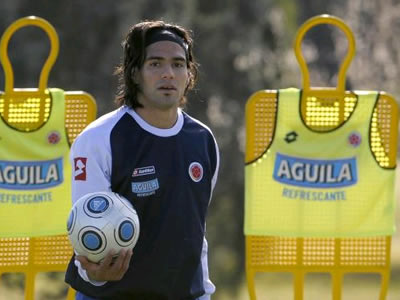 Falcao García fue el último en integrarse a los entrenamientos Falcao García fue el último en integrarse a los entrenamientos