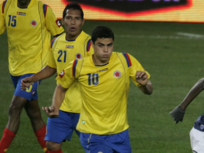 Giovanni Moreno sería titular ante EE.UU. con Colombia Giovanni Moreno sería titular ante EE.UU. con Colombia