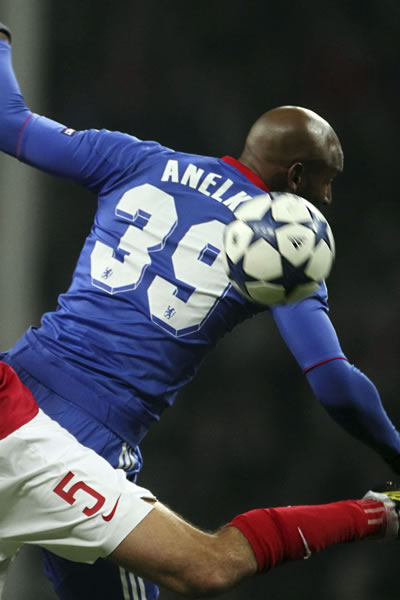 Nicolás Anelka, autor del segundo gol. Nicolás Anelka, autor del segundo gol.