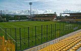 Estadio: Municipal Los Zipas