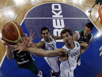 Juego entre Brasil clasificada y Eslovenia eliminada. EFE