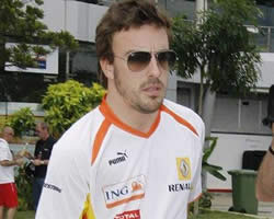 Fernando Alonso en Sepang; Foto: EFE