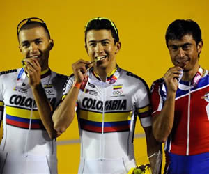 Juan Estaban Arango, Juan Pablo Suarez y Marco Arriaga. EFE