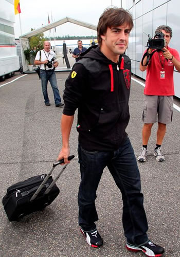 Fernando Alonso prepara su competencia en Bélgica. EFE