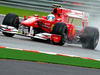 Fernando Alonso en el circuito de Spa Francorpchamp. EFE