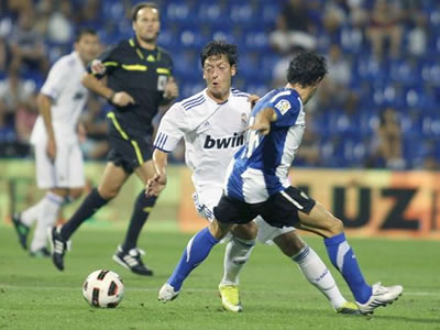 Mezut Özil llegó al Real Madrid por seis tempradas. EFE