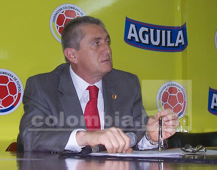 Lara, nuevo DT oficial del tricolor patrio. Foto: Colombia.com Lara, nuevo DT oficial del tricolor patrio. Foto: Colombia.com