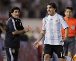 Maradona llenó las expectativas; Foto: EFE