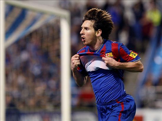 Lionel Messi celebra su segundo gol. EFE