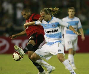 Caracas solo pudo empatar en su campo; Foto: EFE