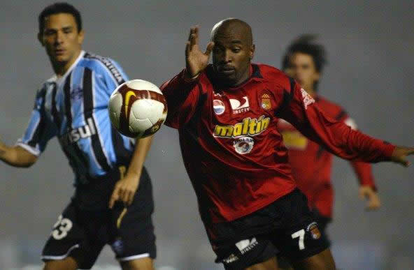 Gremio pasó con muchas dificultades; Foto: EFE