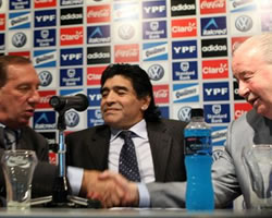 Bilardo, Maradona y Grondona; Foto: EFE