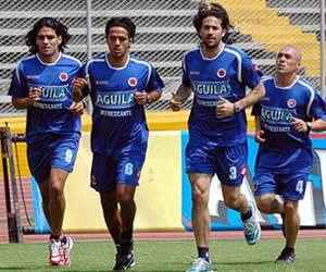 Entrenamiento en el Pascual Guerrero; Foto: EFE