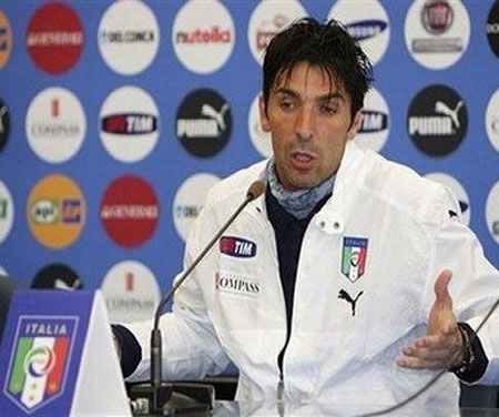Gianluigi Buffon cancerbero de la Selección Italia; Foto: EFE Gianluigi Buffon cancerbero de la Selección Italia; Foto: EFE