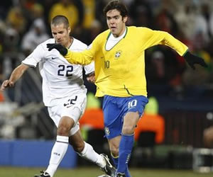 Kaká en la final de la Copa Confederaciones; Foto: EFE