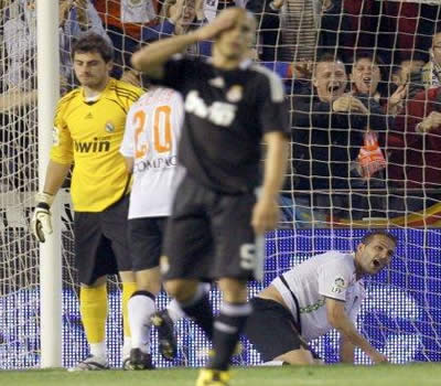 Valencia remató al 'merengue' en Mestalla; Foto: EFE