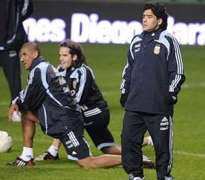 Rusia, el nuevo reto de Maradona; Foto: EFE