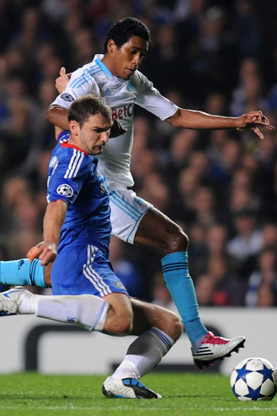 Chelsea en juego frente al Marsella. EFE
