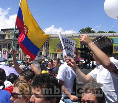 Marcha contra las FARC Plaza de Bolivar - Fotos: Luz Helena Quiceno