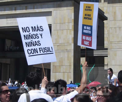 Marcha contra las FARC Plaza de Bolivar - Fotos: Luz Helena Quiceno