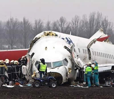 Tragedia aérea en Holanda. - Fotos: EFE.