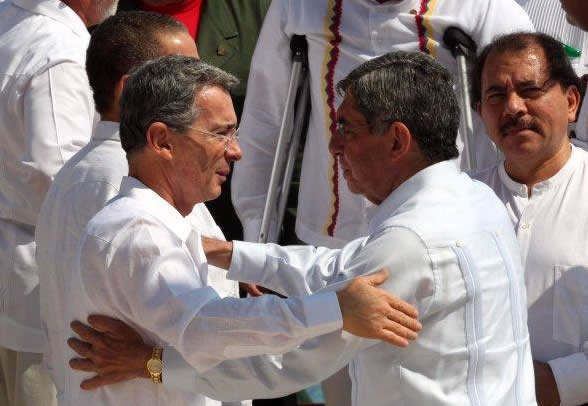 Presidentes de Colombia, �lvaro Uribe; Costa Rica, �scar Arias y de Nicaragua, Daniel Ortega. Foto: EFE