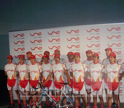 Presentación equipo de ciclismo Une - Fotos: Liliana Matos