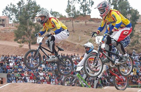 Primeras competencias de los Juegos Bolivarianos - Andrés Jiménez, bicicrossita colombiano Foto: EFE