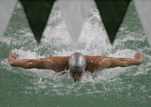 Primeras competencias de los Juegos Bolivarianos - Nadadao venezolanao Alberto Subirats. Foto: EFE