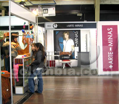 CIUDAD TEATRO - Juanes en el Mercdo Persa - Foto Liliana Matos