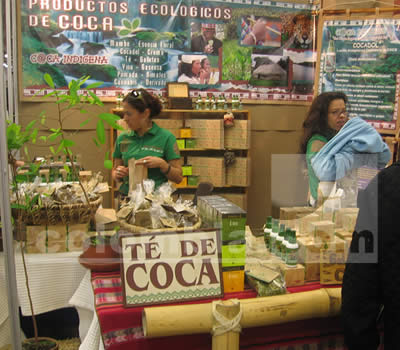CIUDAD TEATRO - De todo en el mercado - Foto Liliana Matos