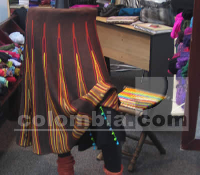 CIUDAD TEATRO - De todo en el mercado- Foto Liliana Matos
