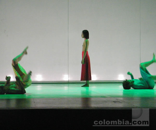 Obra �Me dejar�as cambiar tu nombre?. Foto: Luz Helena Quiceno