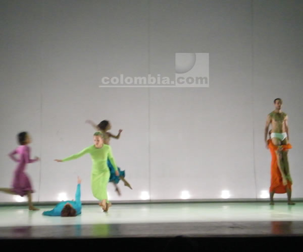 Obra �Me dejar�as cambiar tu nombre?. Foto: Luz Helena Quiceno