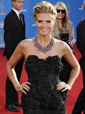 Glamour en la alfombra roja de los Emmy. Foto EFE