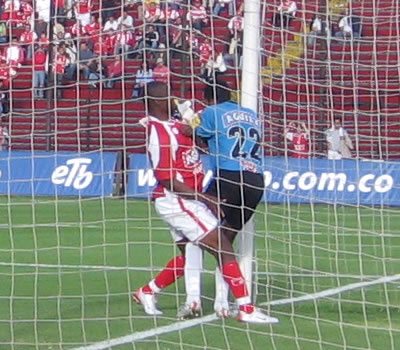 Santa Fe 1-1 Real C./ Finalización 2007 - Carabalí salva - Foto:Leonardo Quimbay