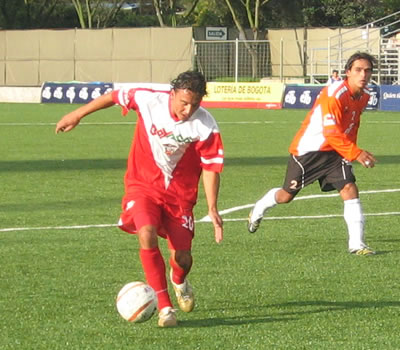 Academia lidera el Cuadrangular B - Foto: Leonardo Quimbay