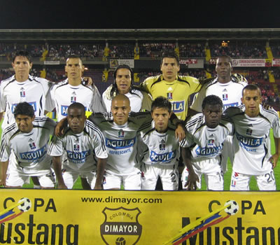 Gran victoria del Once Caldas en Bogotá - Foto: Leonardo Quimbay