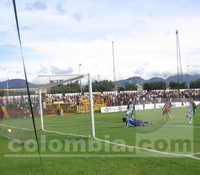 Equidad sigue ratificando su jerarquía - Foto: Leonardo Quimbay