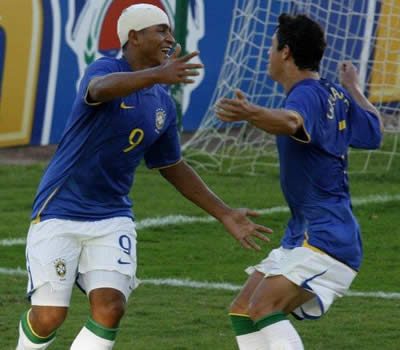 Colombia 1-2 Brasil - Foto: EFE