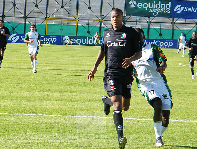Equidad 1-1 Once Caldas, en el Metropolitano de Techo - Foto: Tomás Guzmán Torres - Colombia.com