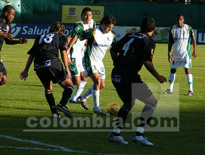 Equidad 1-1 Once Caldas, en el Metropolitano de Techo - Foto: Tomás Guzmán Torres - Colombia.com