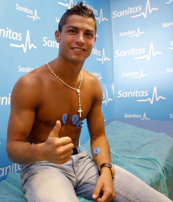 Cristiano Ronaldo en su presentación con el Real Madrid - Foto: EFE