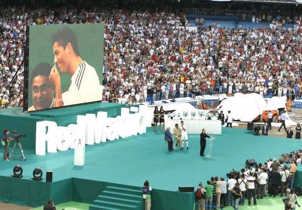 Cristiano Ronaldo en su presentación con el Real Madrid - Foto: EFE