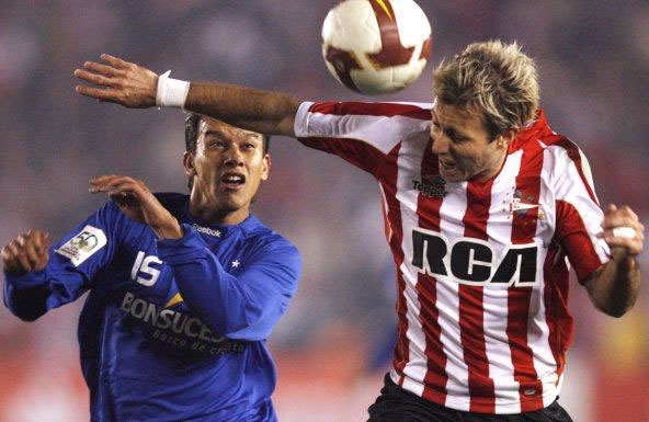 Estudiantes 0-0 Cruzeiro: Primer juego de la final en La Libertadortes - Foto: EFE