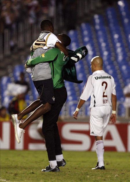 Final Copa Suramericana - Fin del juego y Liga celebra. Foto: EFE