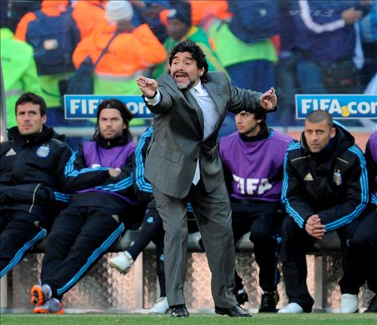 Maradona tuvo su propio partido. EFE