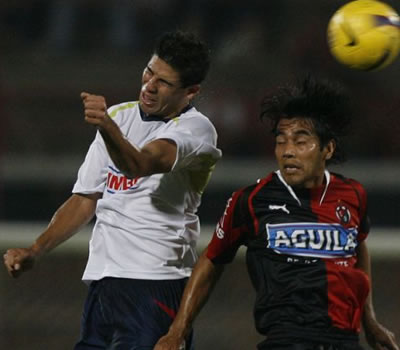 Urbano salvador del Cúcuta - Cúcuta 1-0 Chivas de Guadalajara - Foto: AFP